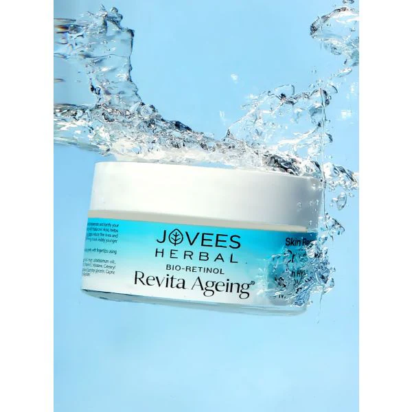 Jovees Herbal Bio-Retinol Revita Ageing Face Cream | Made with Eco-Certified Bio-Retinol | Reduce Sign of Ageing, Hyperpigmentation & Improves Uneven Skin Tone 50g - Image 2