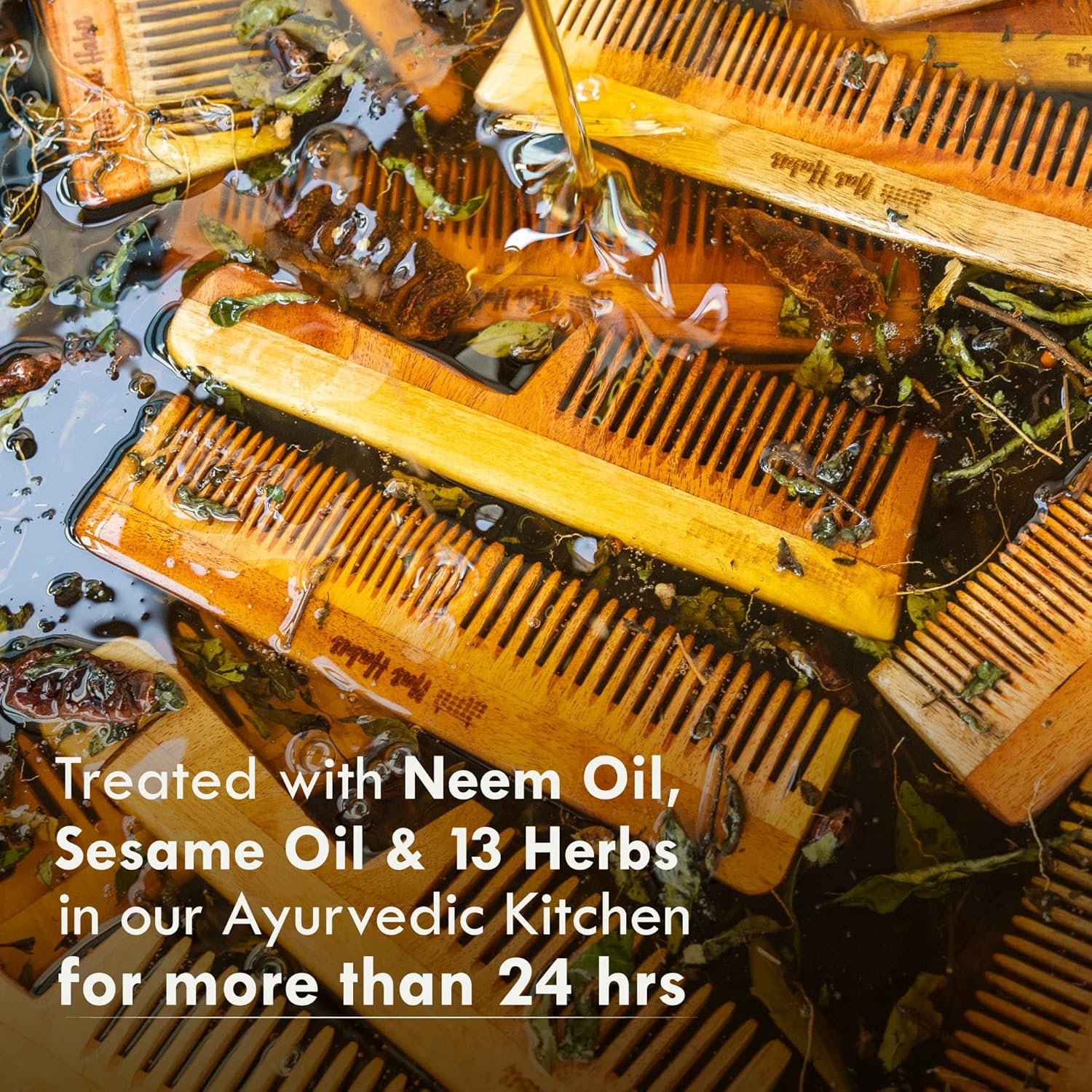 Nat Habit Kacchi Neem Wooden Shampoo Comb, Soaked In 13 Herbs, Neem & Sesame Oil - For Post Shampoo Detangling Suited For Long & Thick Hair (Wide Tooth- Small Size) Pack of 1 - Image 7